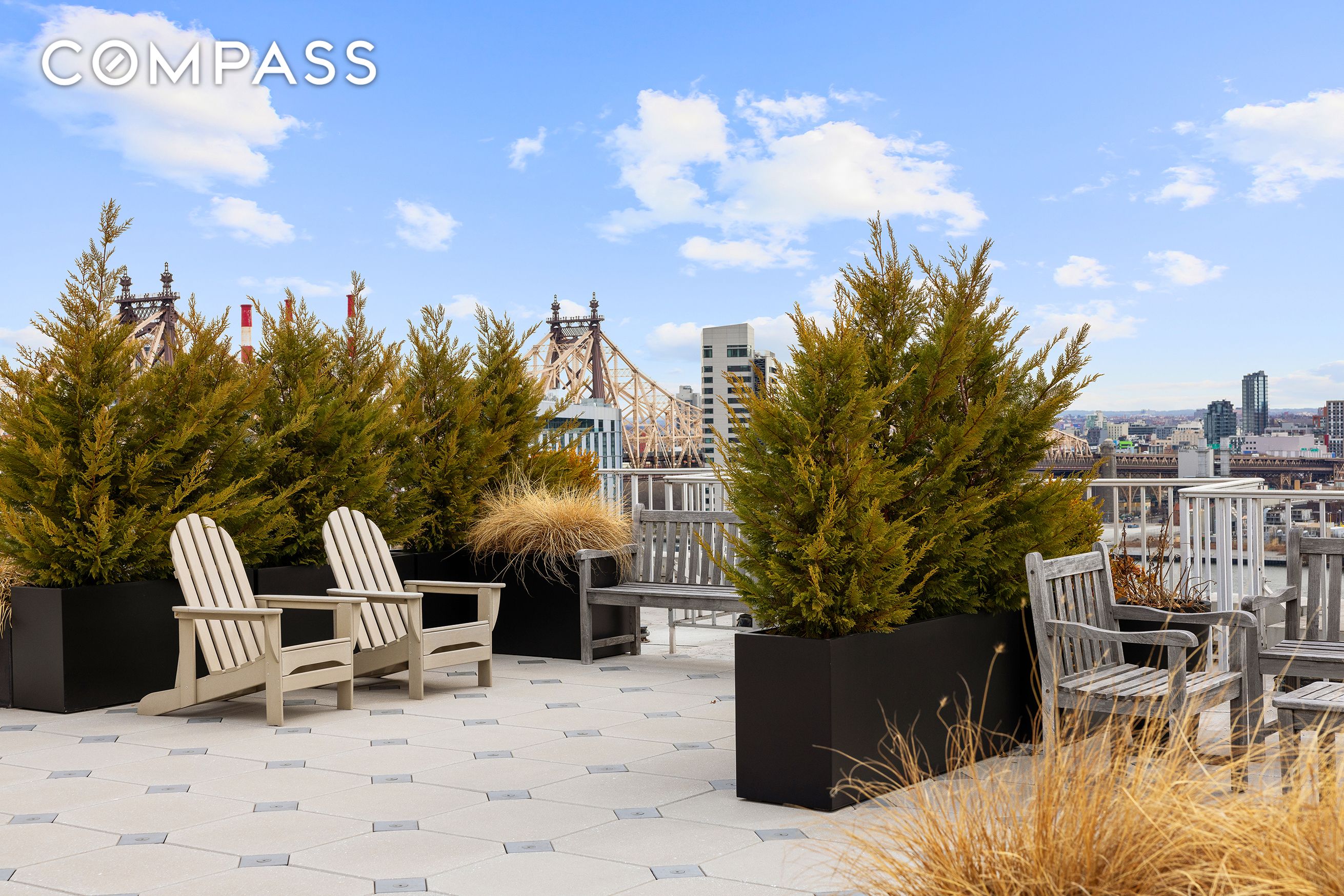 45 Sutton Place S PHI