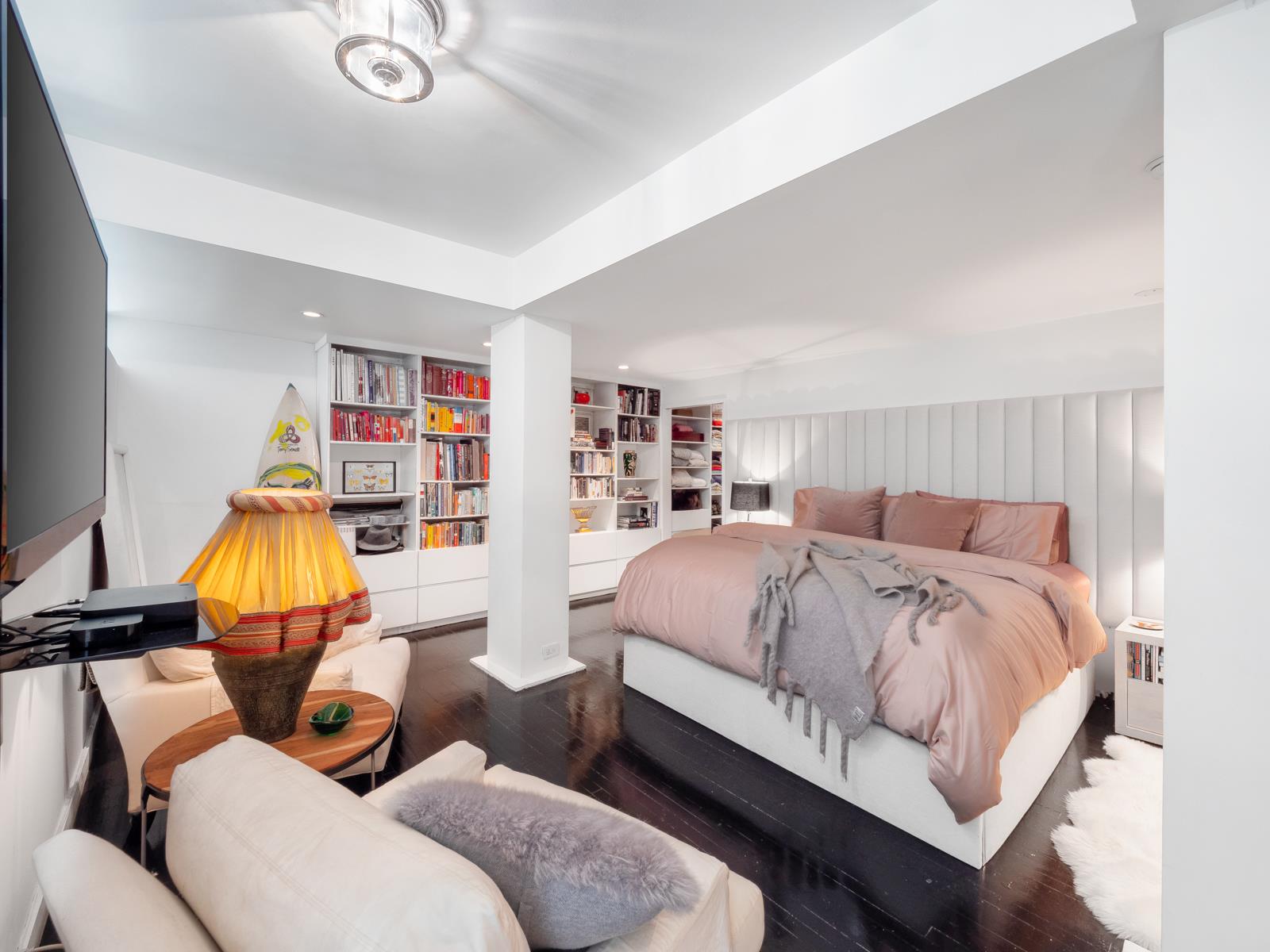 240 CENTRE Street Unit: 4N