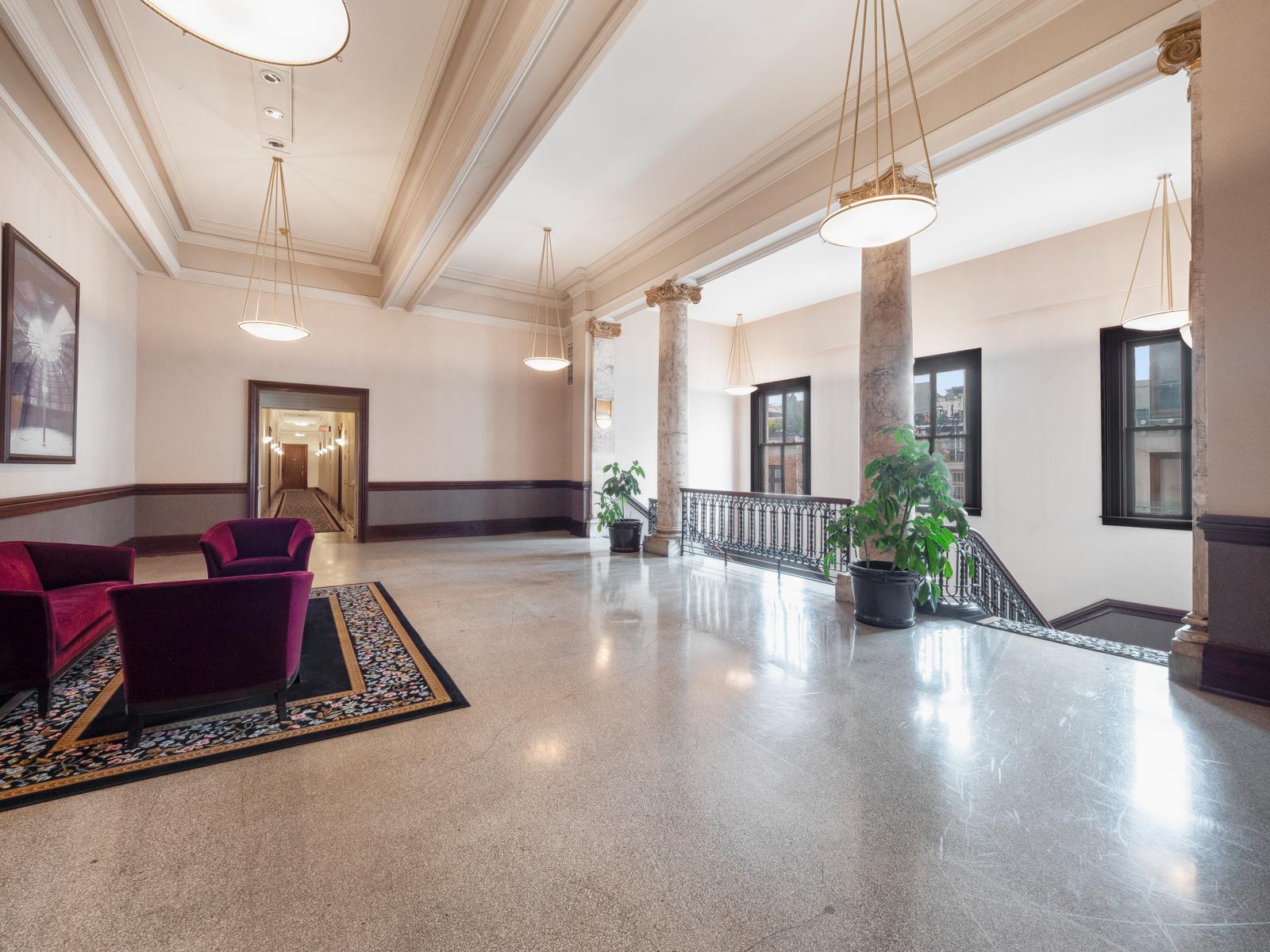 240 CENTRE Street Unit: 4N