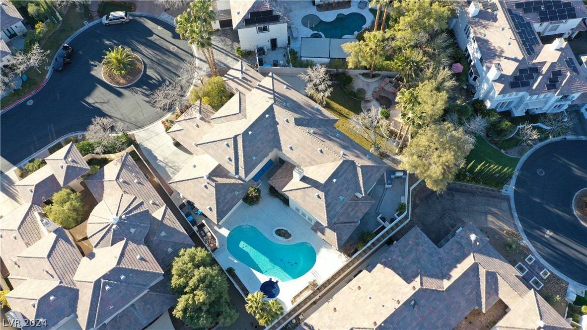 204 Luxaire Court