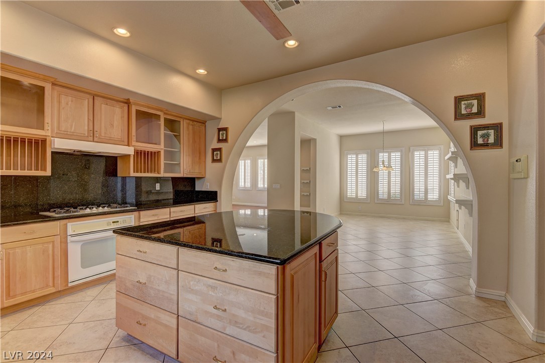 204 Luxaire Court