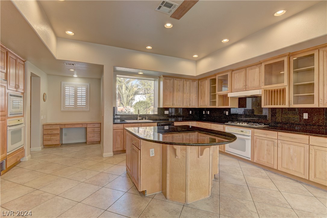 204 Luxaire Court