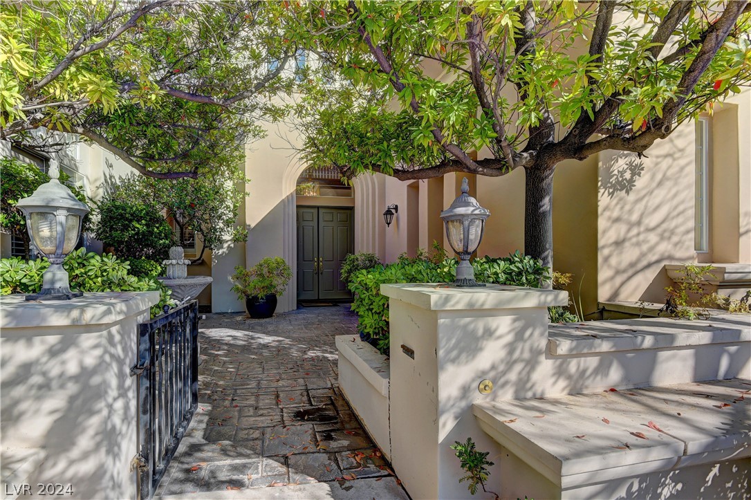 204 Luxaire Court