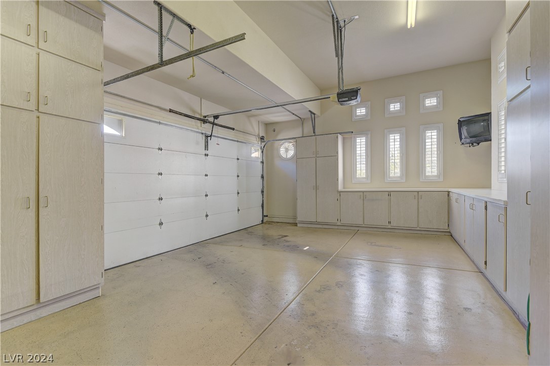 204 Luxaire Court