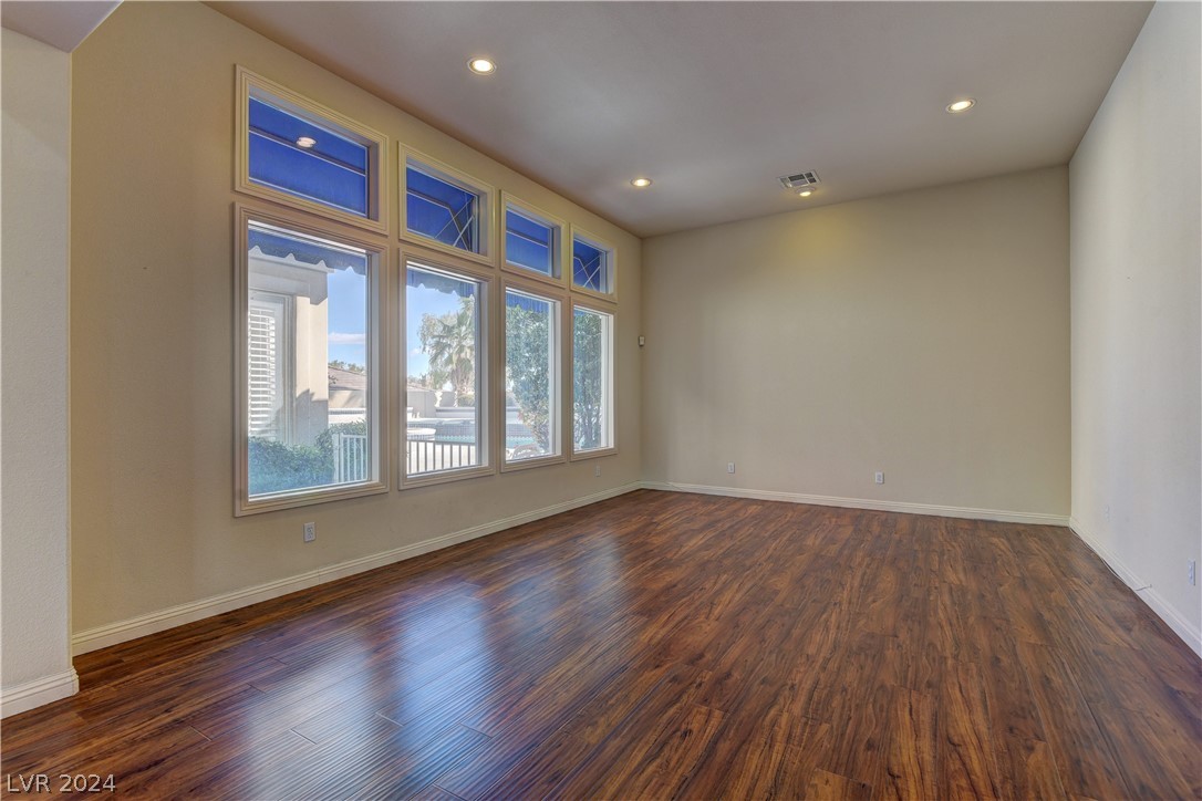 204 Luxaire Court