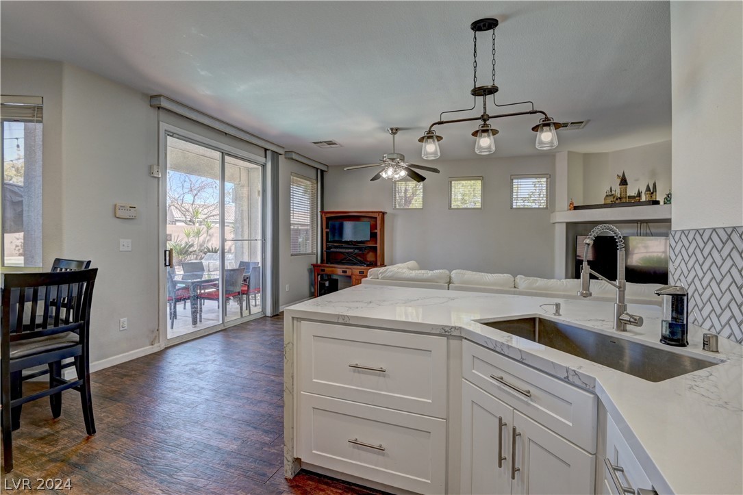 9404 Eagle River Court