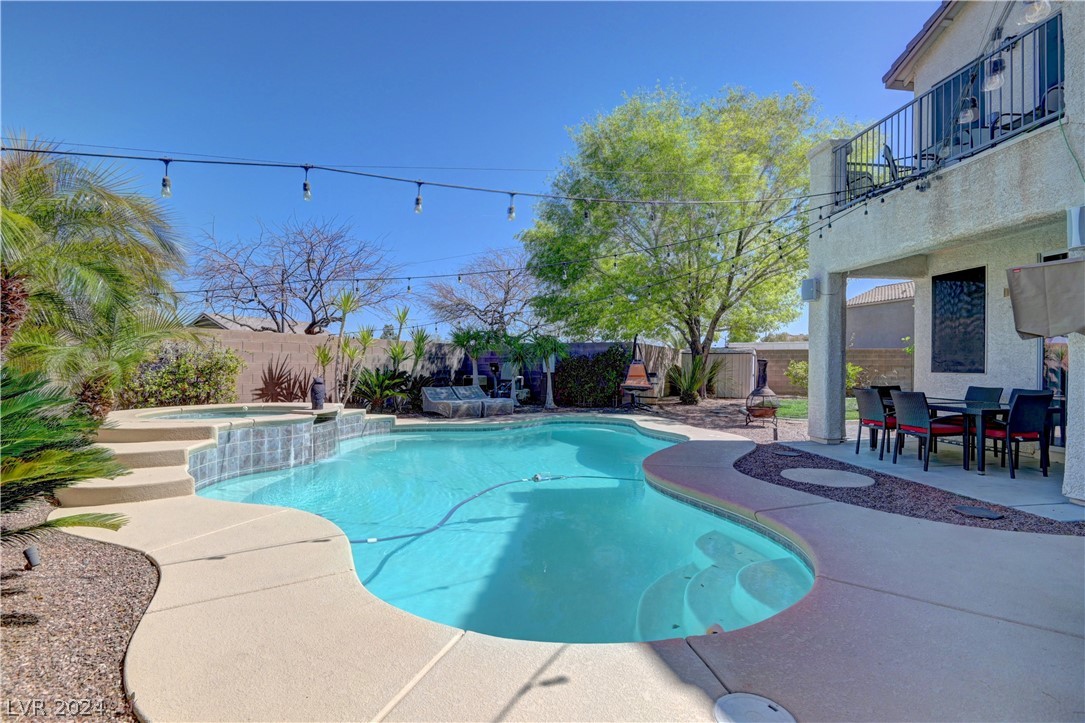 9404 Eagle River Court
