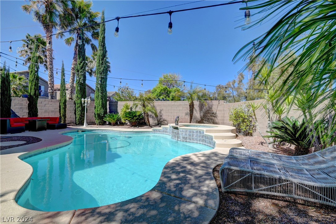 9404 Eagle River Court