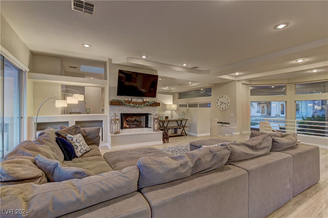 207 Red Rock Road