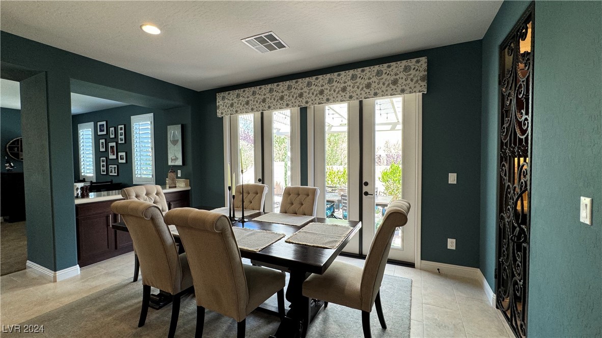 9782 Mountain Spruce Court