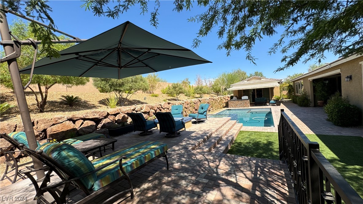 9782 Mountain Spruce Court