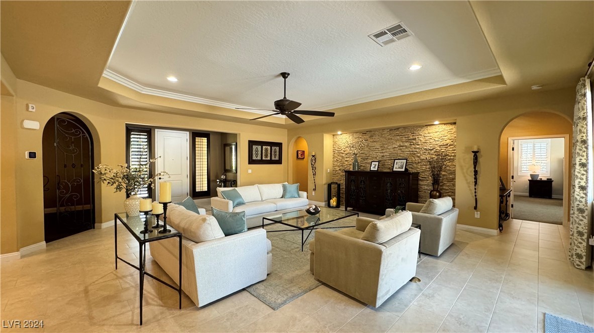 9782 Mountain Spruce Court