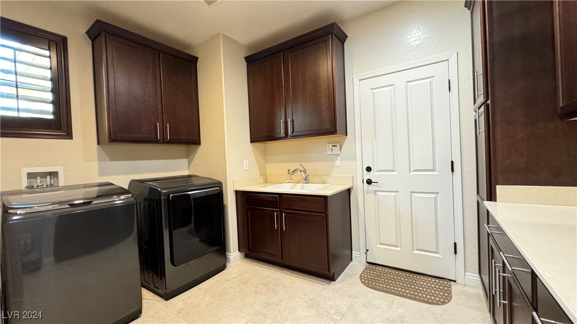 9782 Mountain Spruce Court