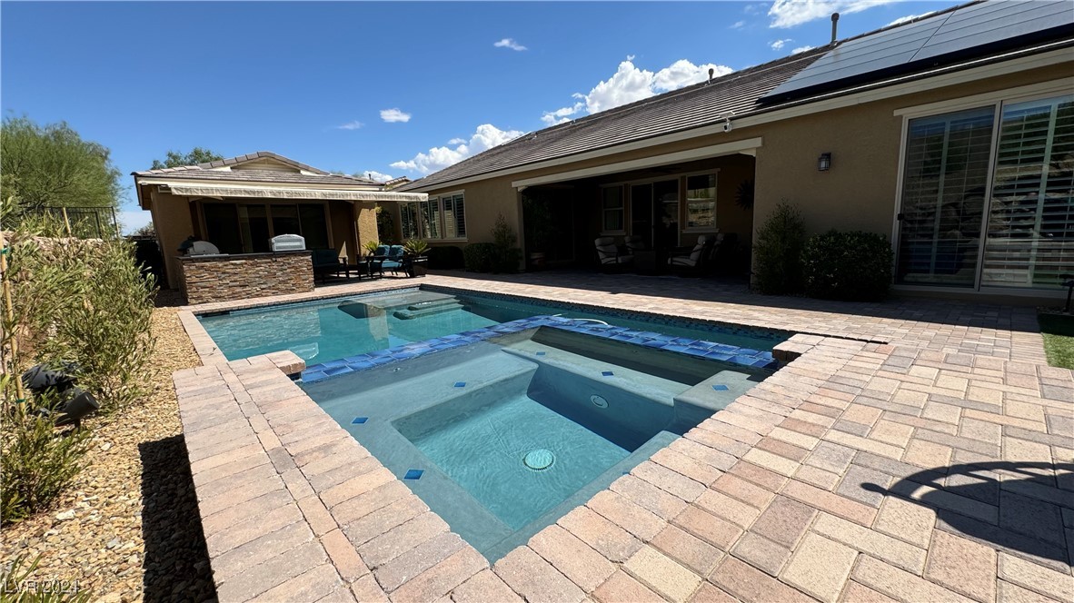 9782 Mountain Spruce Court