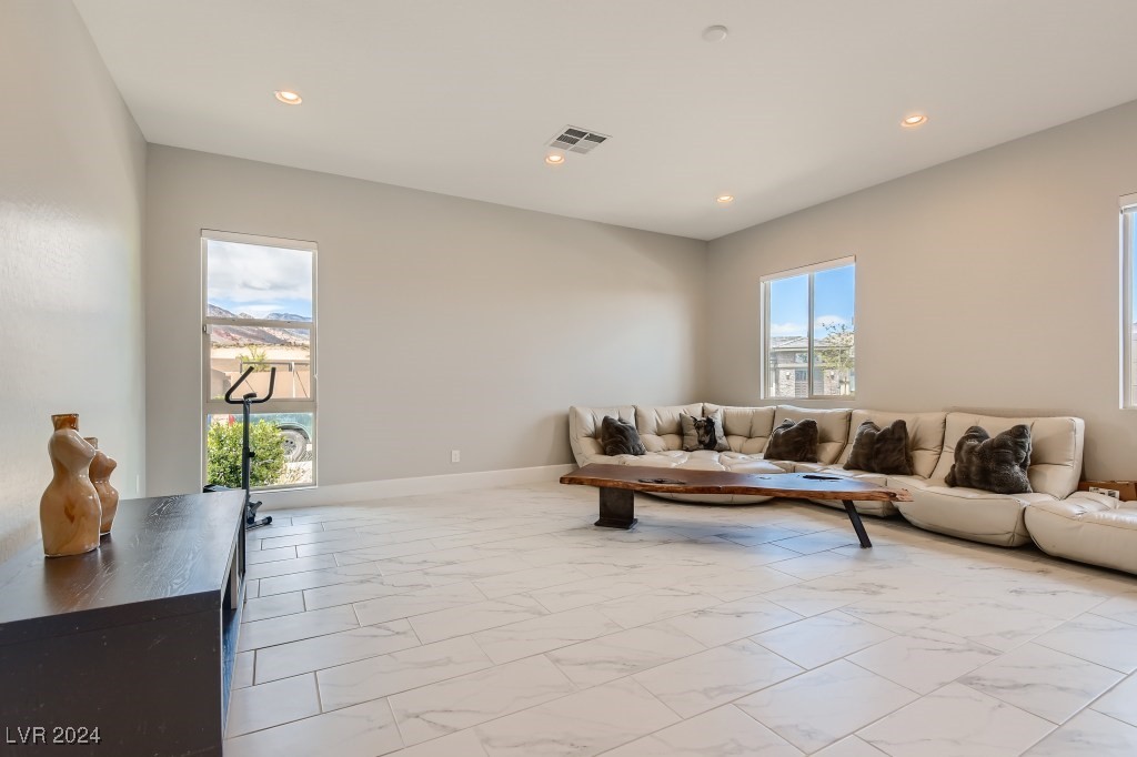 732 Banff Grounds Street