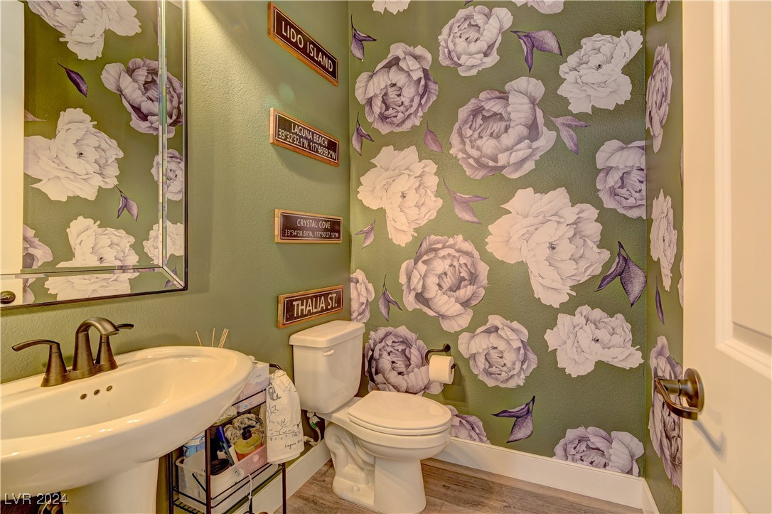 8550 Longmire Avenue