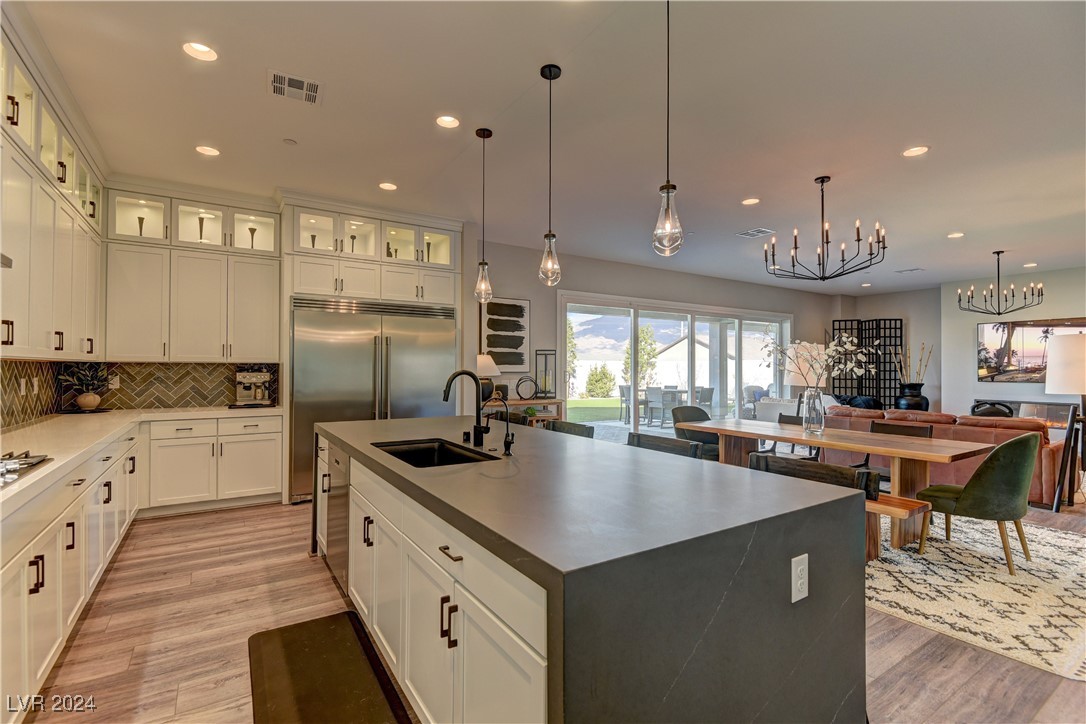 8550 Longmire Avenue