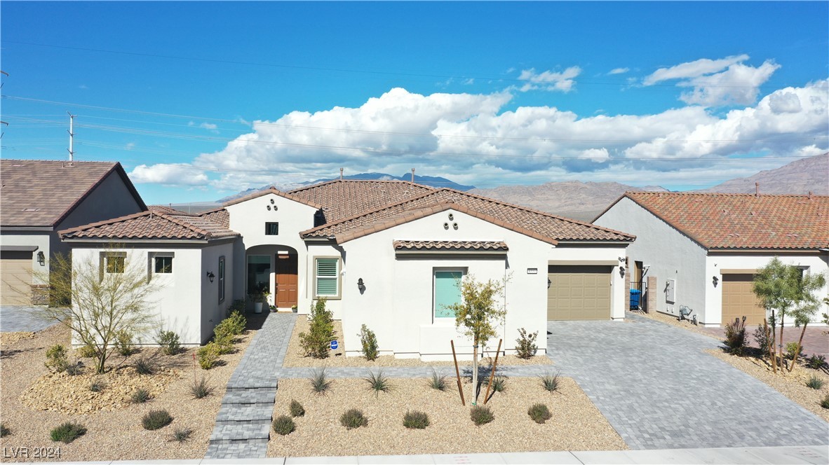 8550 Longmire Avenue