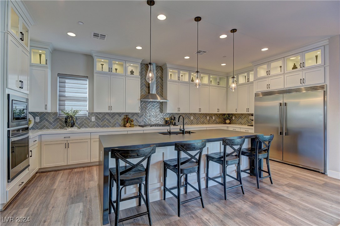 8550 Longmire Avenue