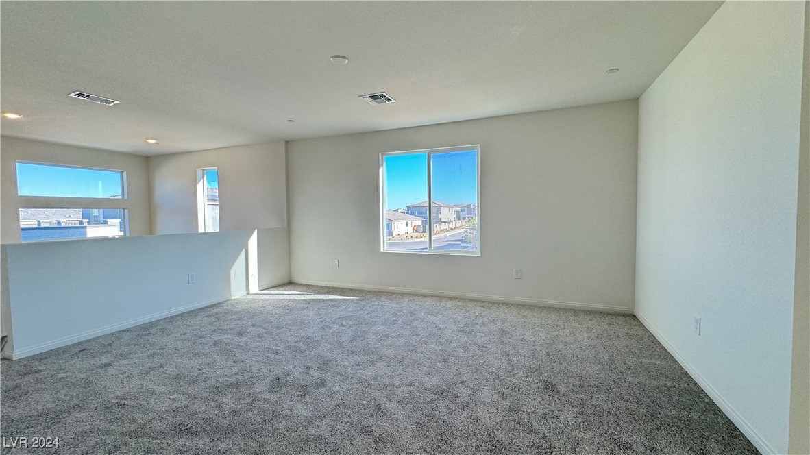 9937 Locking Biner Avenue