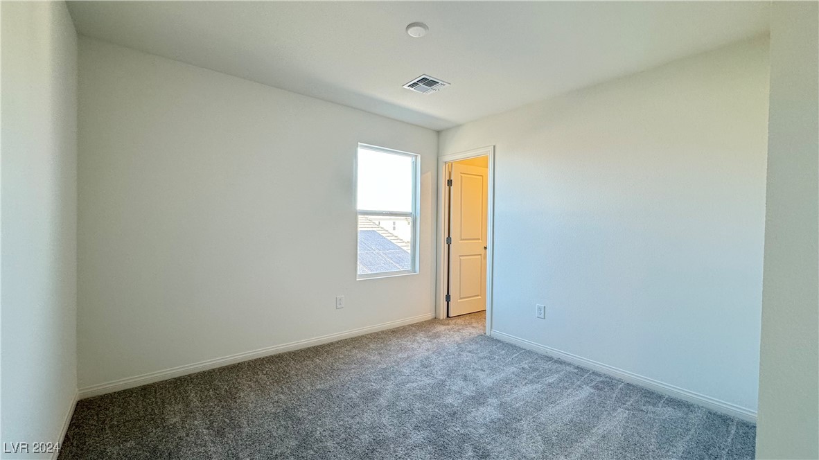 9937 Locking Biner Avenue