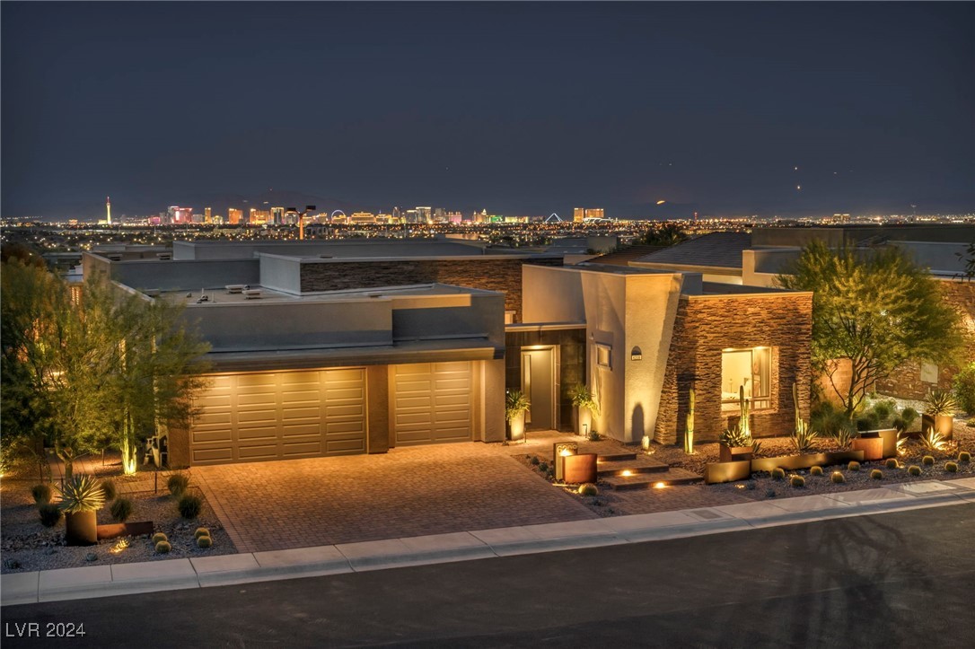 6208 Petroglyph Avenue