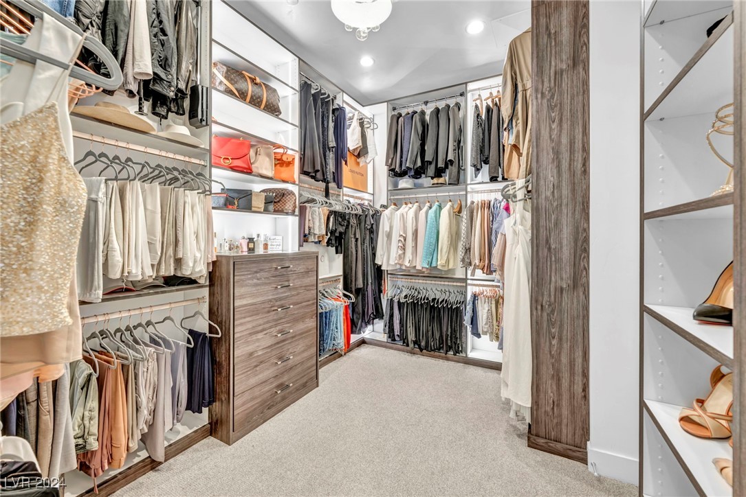 6208 Petroglyph Avenue