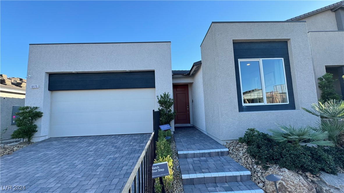 10175 Kern Peak Street