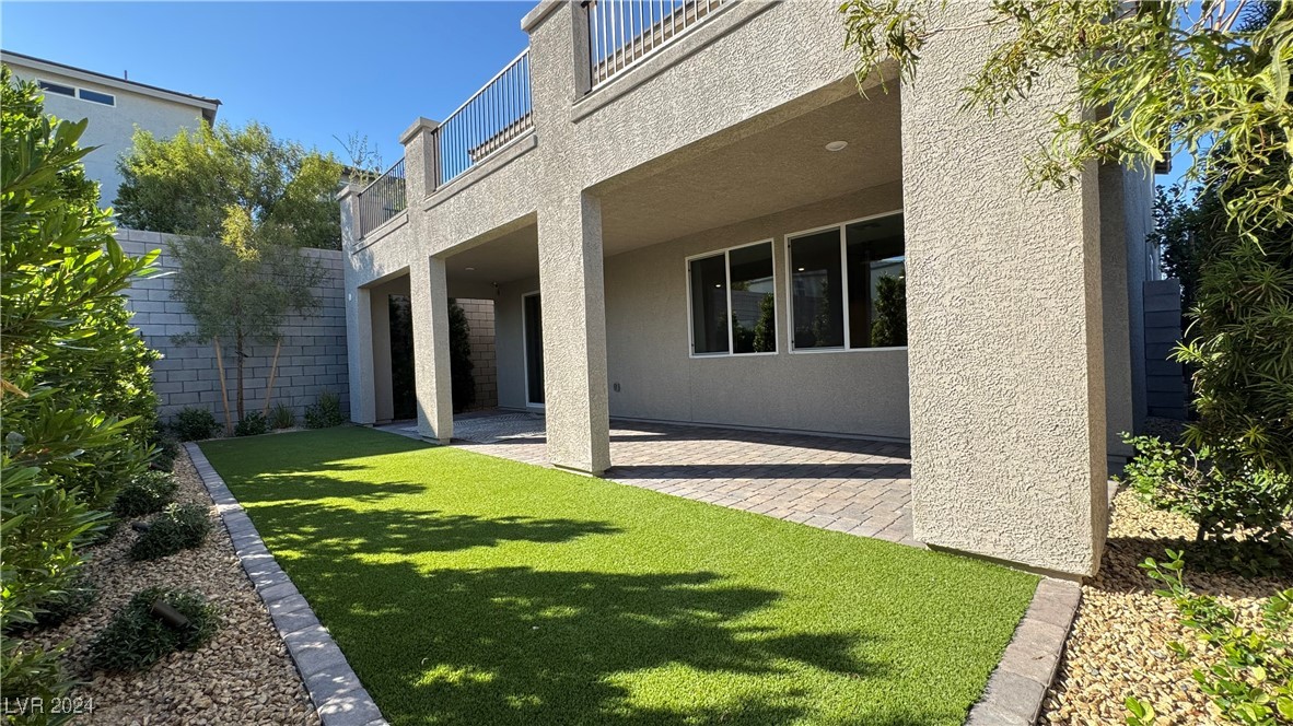 10181 Kern Peak Street