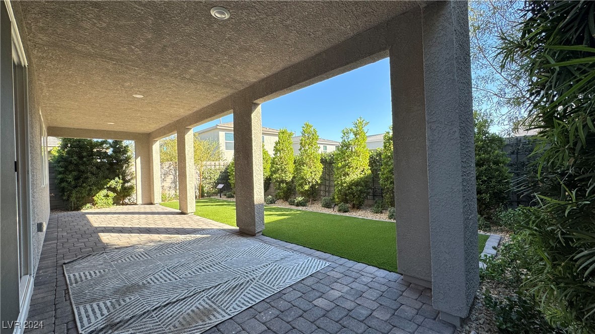 10181 Kern Peak Street