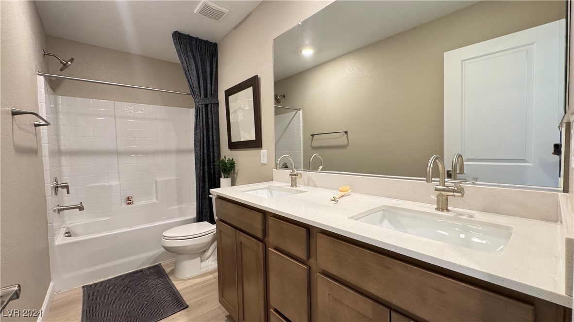 10181 Kern Peak Street