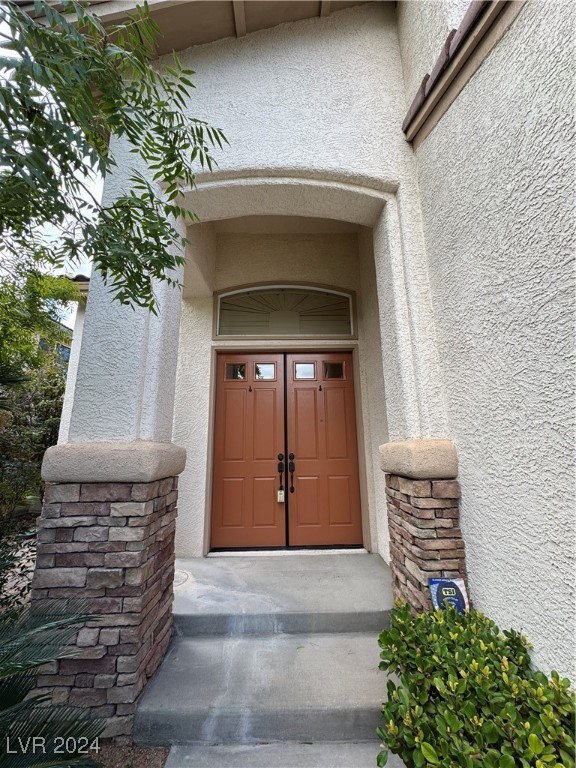 2109 Scarlet Rose Drive