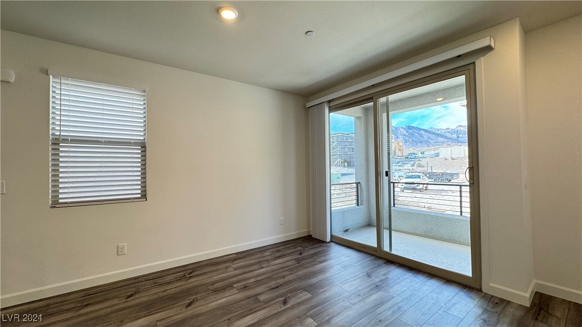 1429 Whistling Kite Street