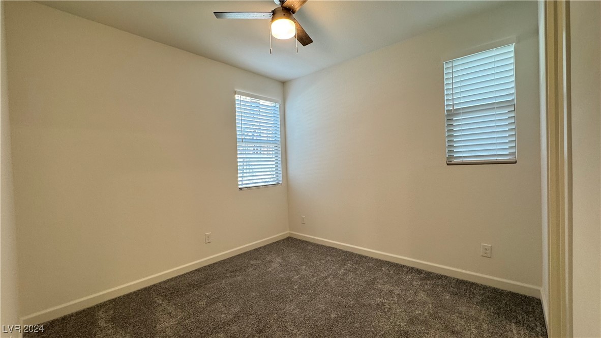 1429 Whistling Kite Street