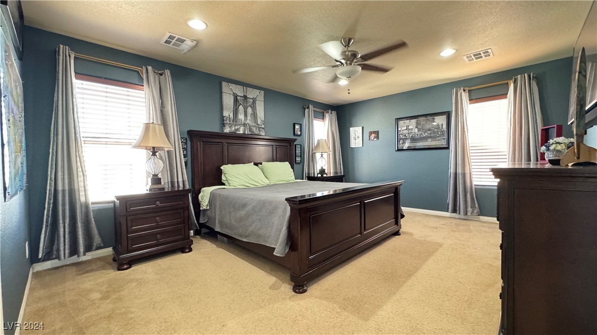 6024 Sierra Lakes Street