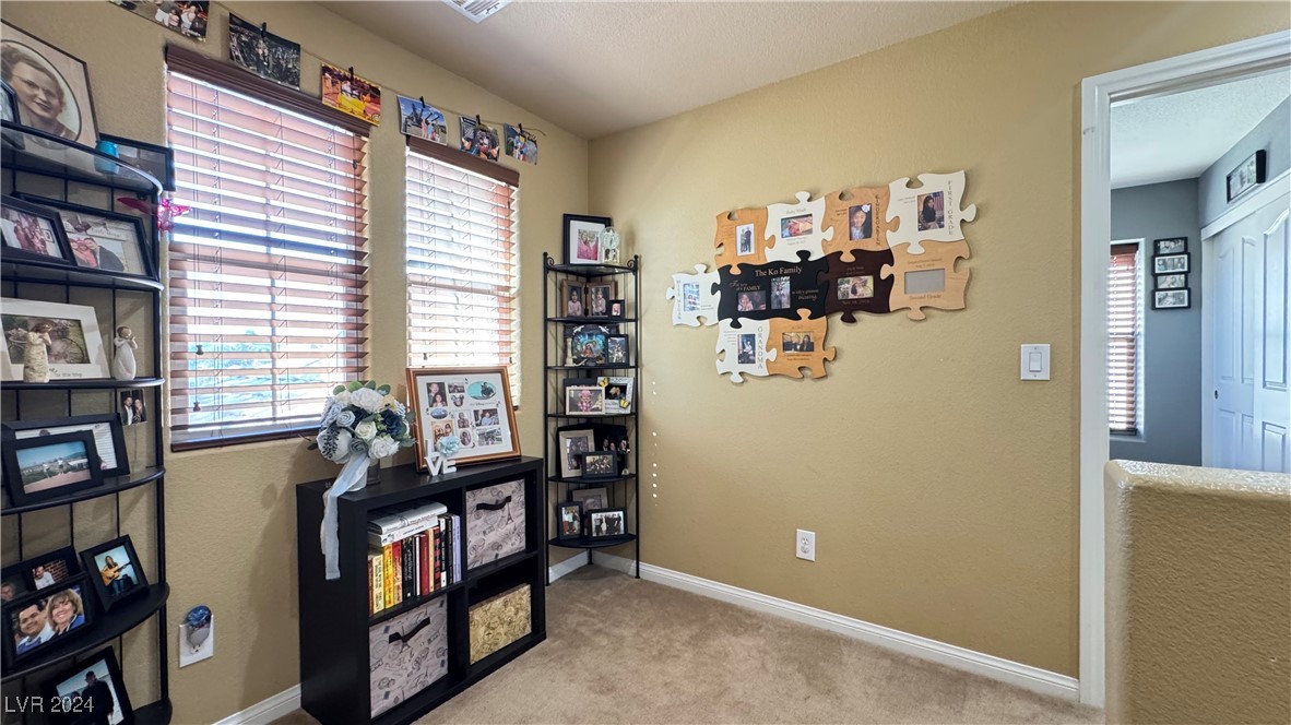 6024 Sierra Lakes Street