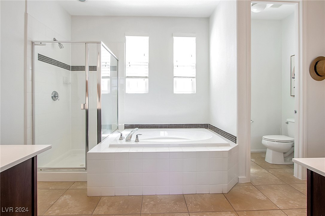 1866 Via Delle Arti 2101