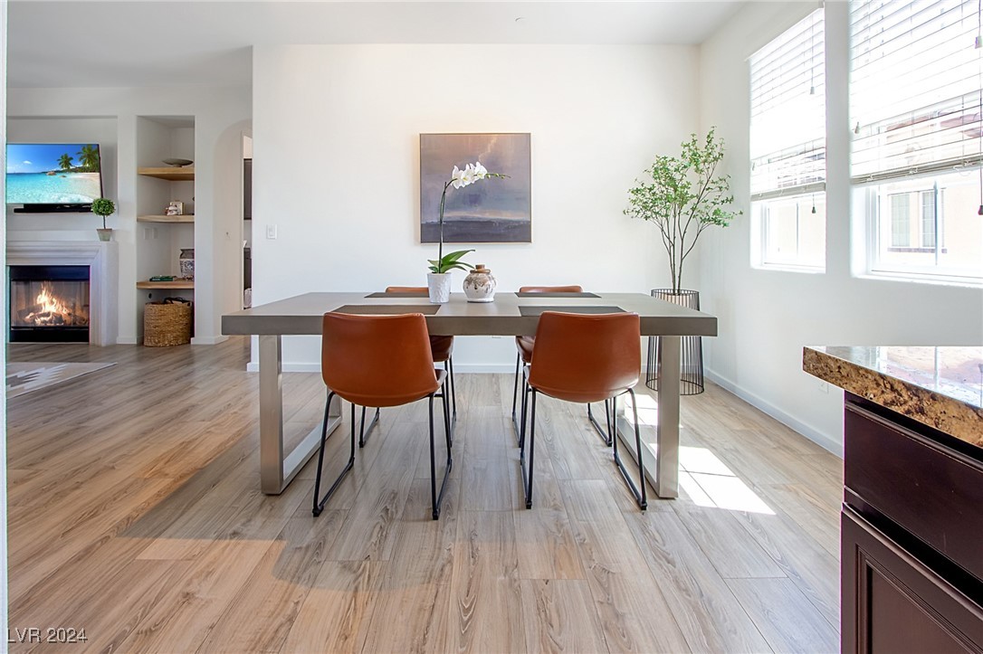 1866 Via Delle Arti 2101