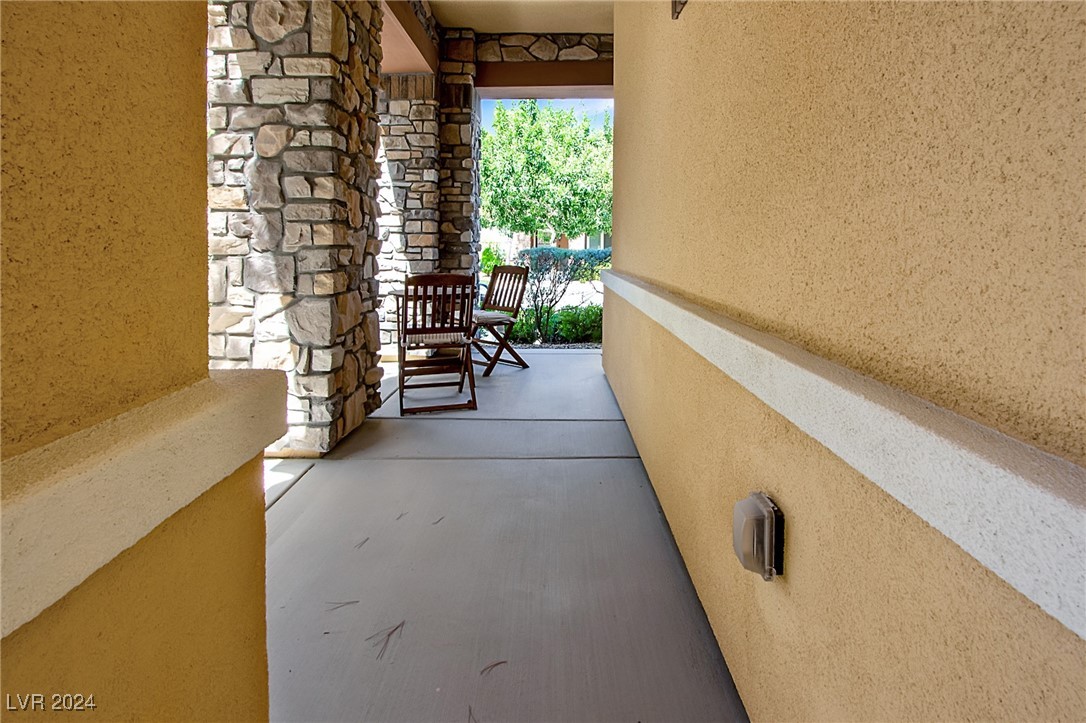 1866 Via Delle Arti 2101