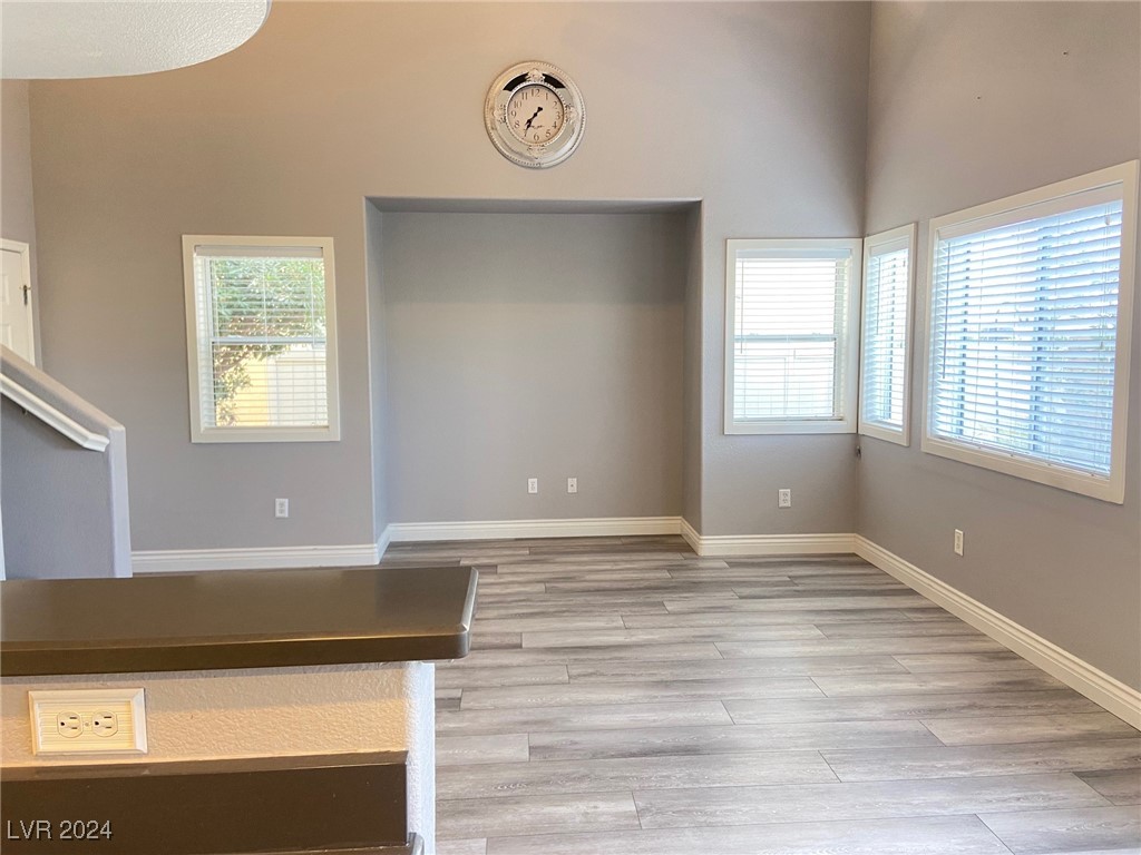 9144 Starling Wing Place