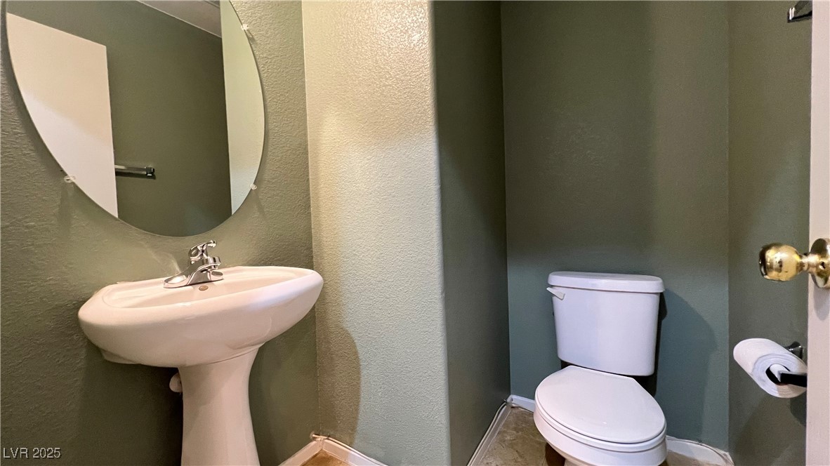 5209 Fireside Ranch Avenue