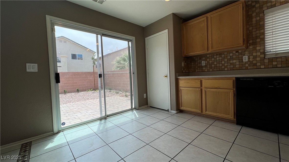 5209 Fireside Ranch Avenue