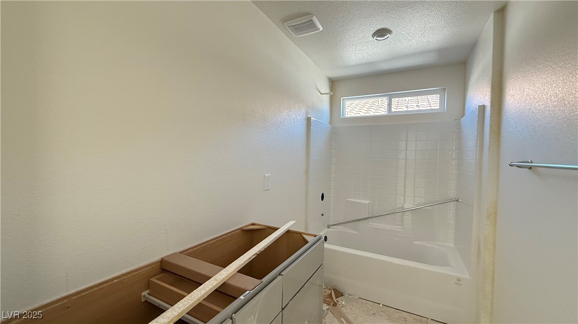 7092 Parkallen Avenue