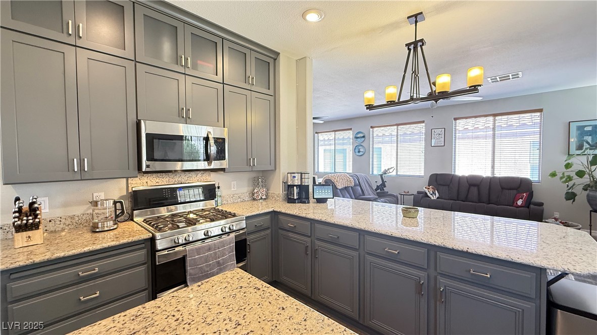 8921 Little Horse Avenue