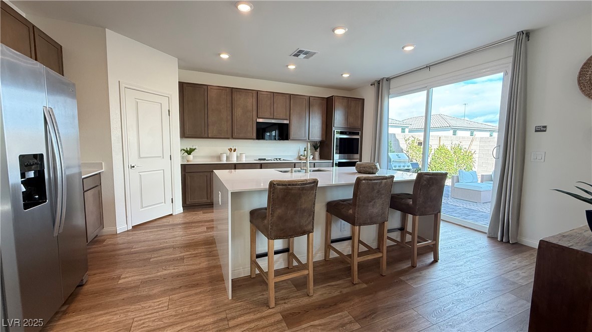 9190 Oakdale Ranch Court