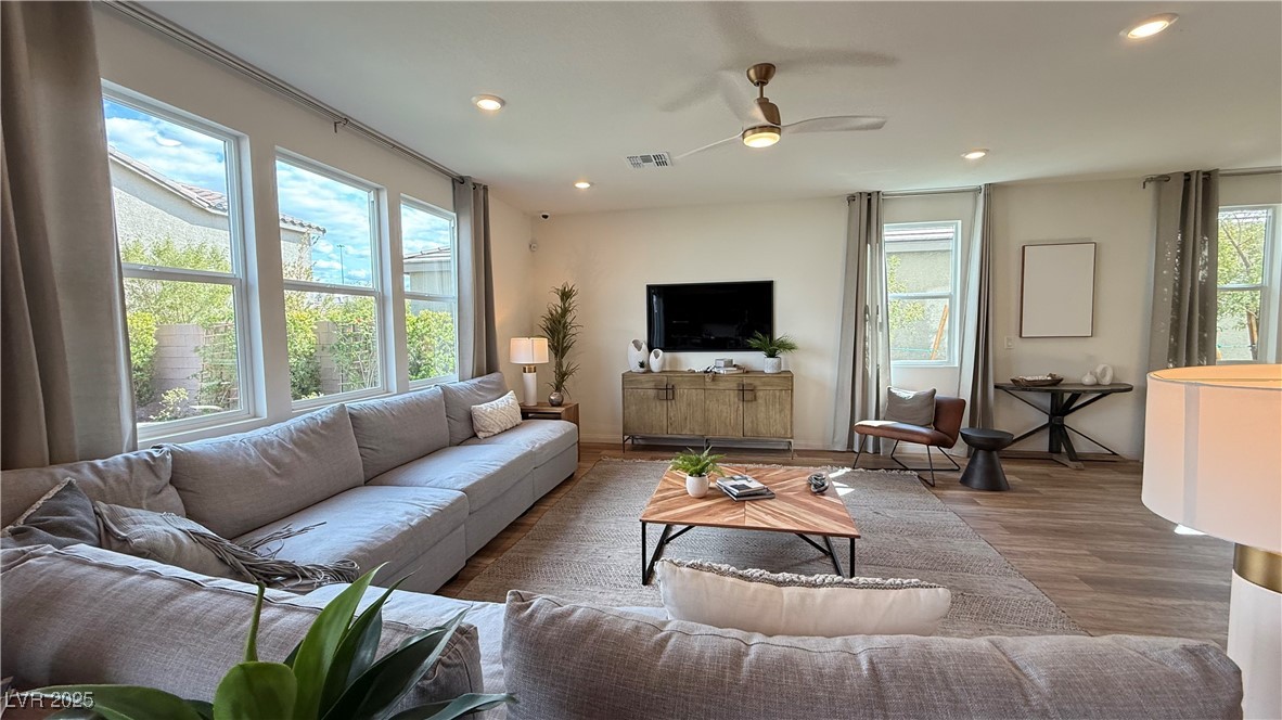 9190 Oakdale Ranch Court