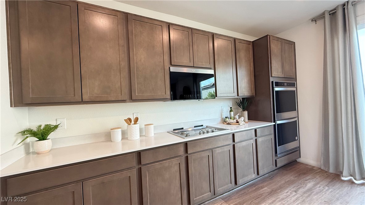 9190 Oakdale Ranch Court