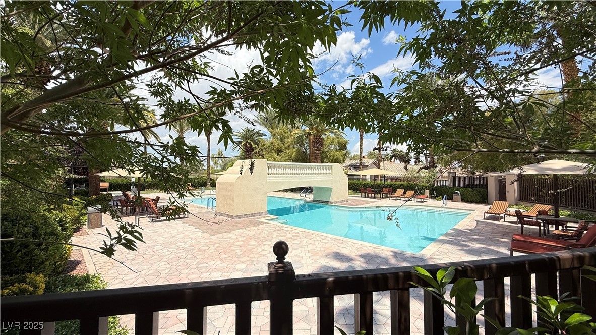 2050 West Warm Springs Road 4211