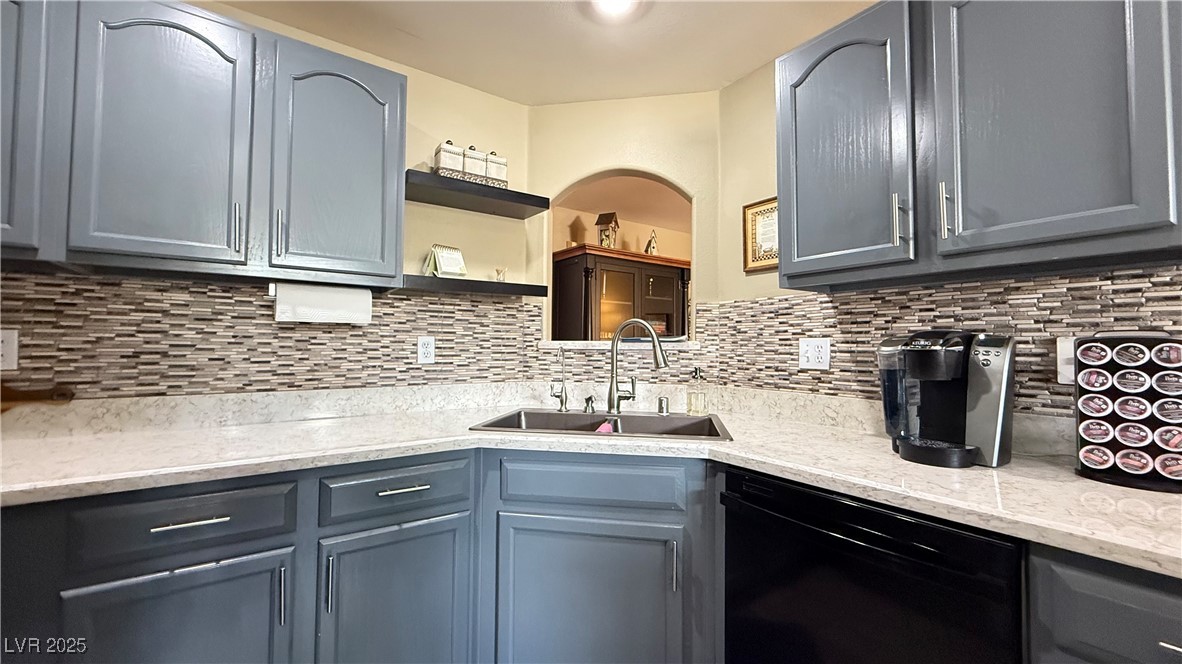 2050 West Warm Springs Road 4211