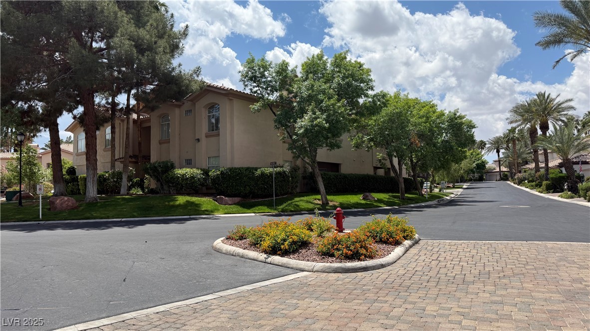 2050 West Warm Springs Road 4211